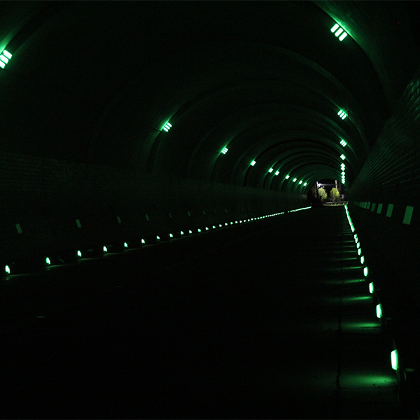 隧道夜间效果图